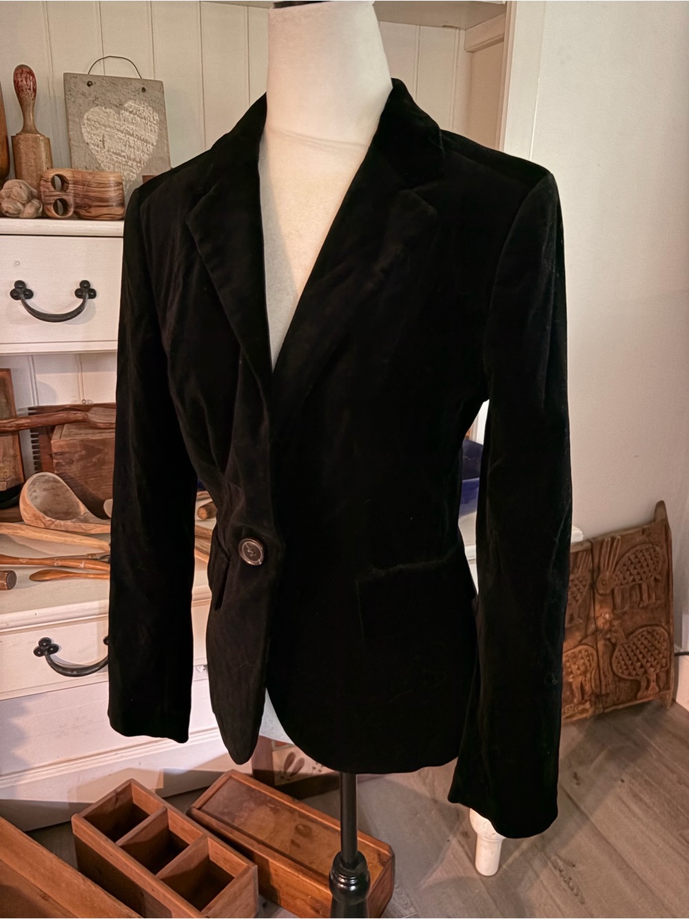 Zara Black Velvet Single-Button Blazer